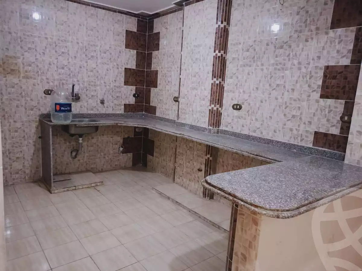 https://aqarmap.com.eg/ar/listing/5915996-for-sale-alexandria-l-jmy-el-hanouvel-al-asdakaa-st