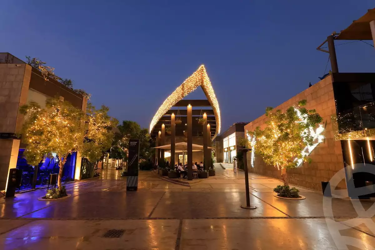 https://aqarmap.com.eg/en/listing/5602513-for-sale-cairo-el-sheikh-zayed-city-compounds-walk-of-cairo-mall