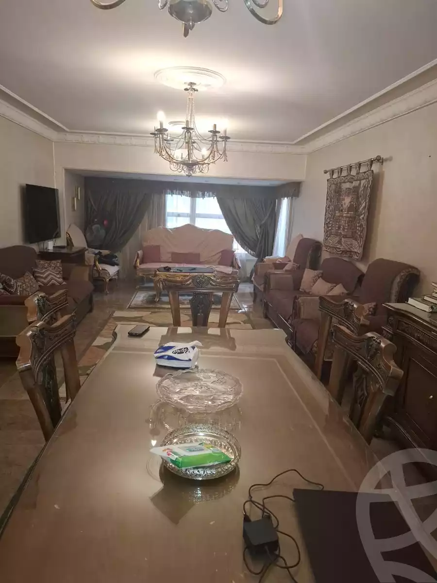 https://aqarmap.com.eg/en/listing/5603324-for-sale-cairo-el-maadi-zahraa-el-maadi-second-neighborhood-togary-st