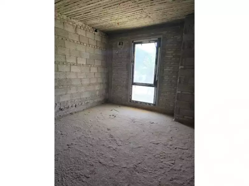 https://aqarmap.com.eg/en/listing/5603705-for-sale-cairo-el-sheikh-zayed-city-compounds-kmbwnd-wyst-twn-swdyk