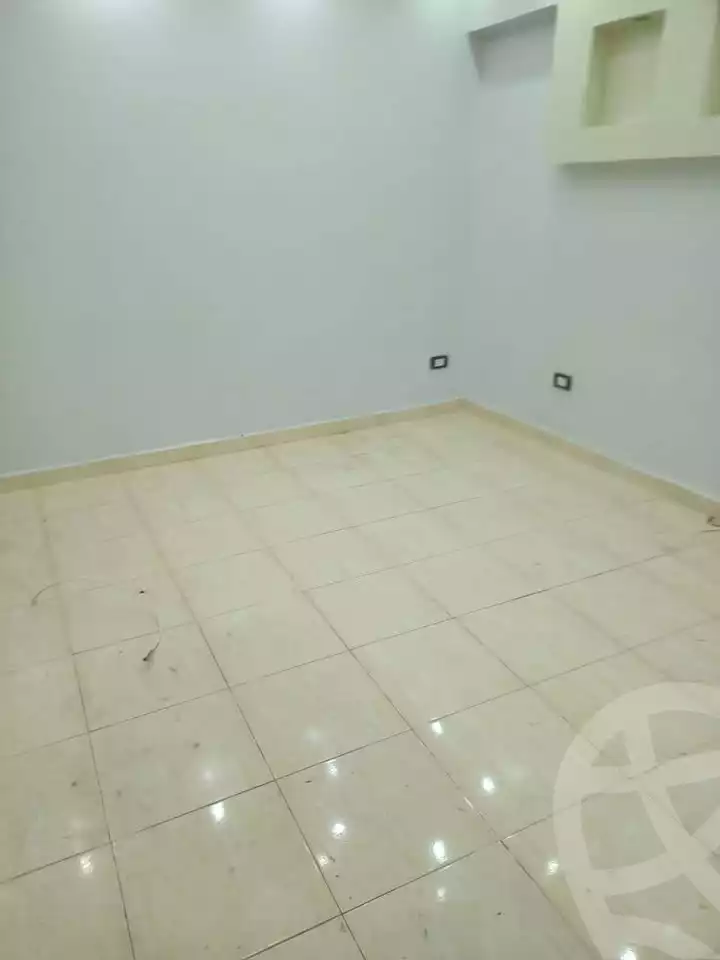 https://aqarmap.com.eg/en/listing/5908920-for-sale-alexandria-zezenia