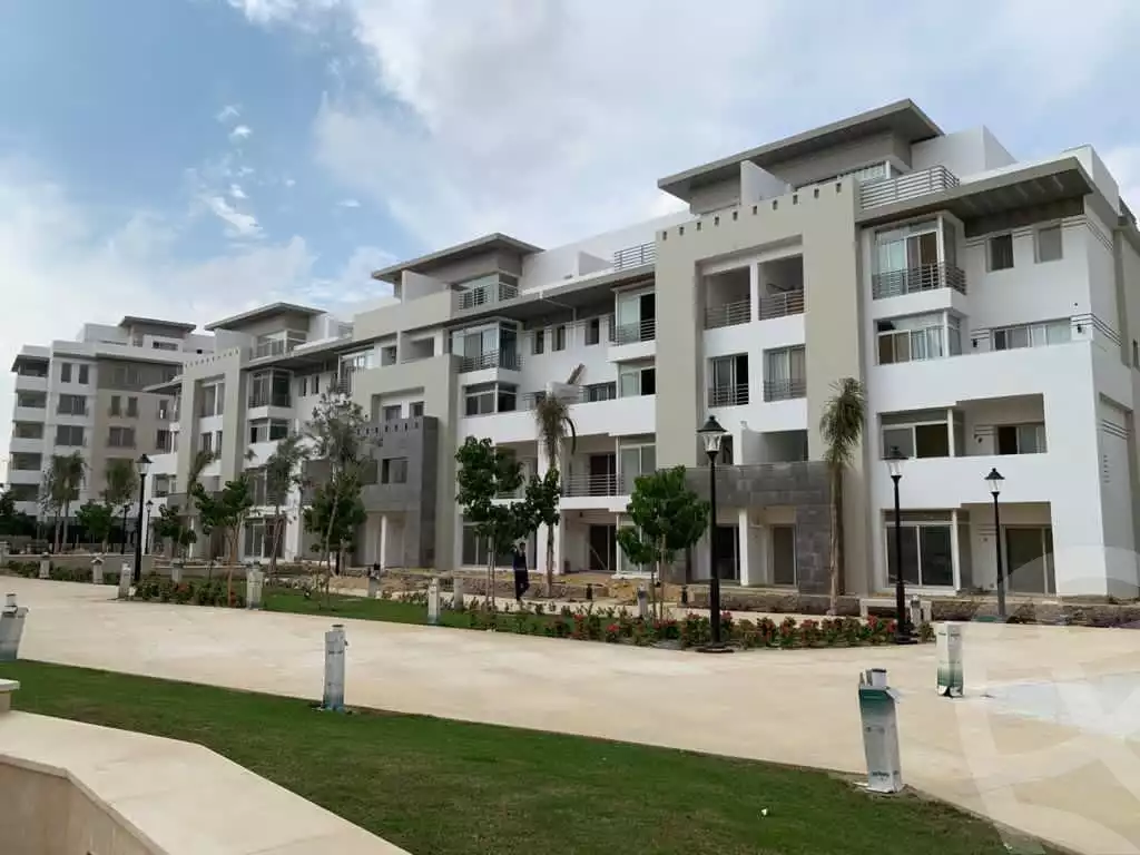 https://aqarmap.com.eg/en/listing/5607756-for-sale-cairo-new-cairo-compounds-hyde-park-greens-hyde-park-compound