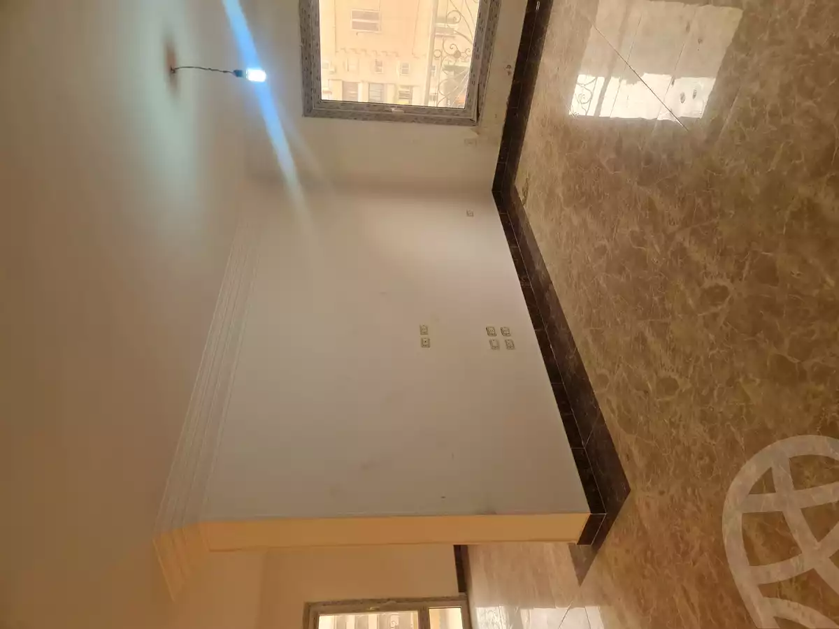 https://aqarmap.com.eg/ar/listing/5607918-for-sale-cairo-el-maadi-zahraa-el-maadi-zahraa-el-maadi-st