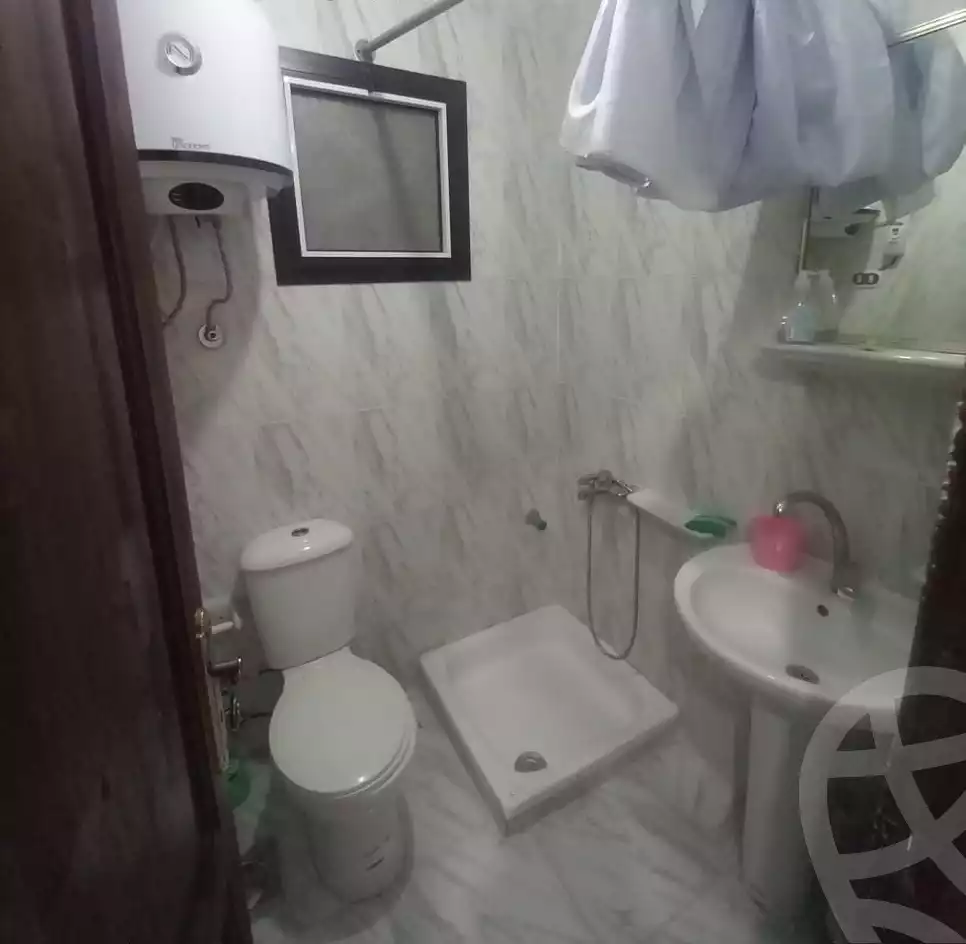 https://aqarmap.com.eg/en/listing/5911475-for-sale-alexandria-l-jmy-lbytsh-el-hanafeya-st