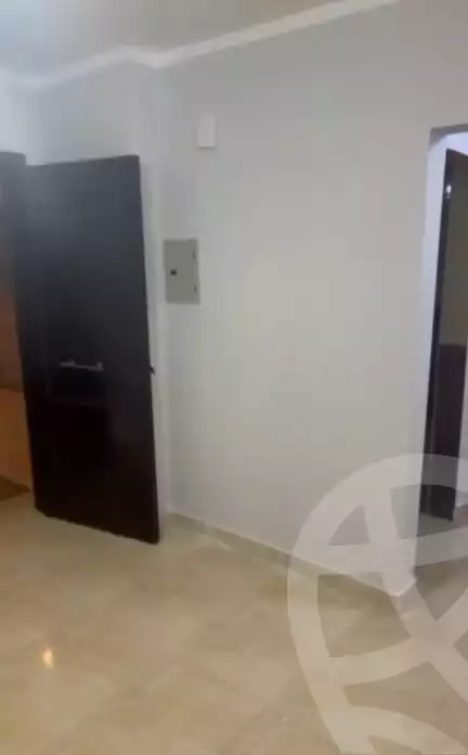 https://aqarmap.com.eg/ar/listing/5610072-for-rent-cairo-mokattam-compounds-kmbwnd-rwyl-jrdnz