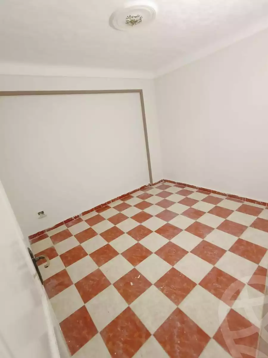 https://aqarmap.com.eg/en/listing/5912221-for-sale-alexandria-l-jmy-el-hanouvel-trablose-st
