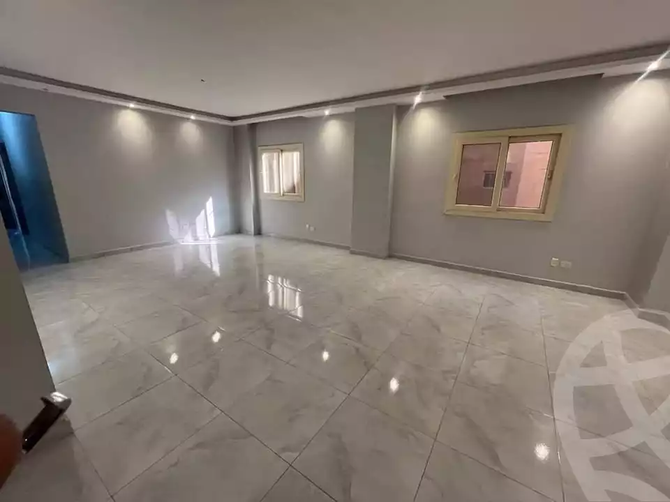 https://aqarmap.com.eg/ar/listing/5610393-for-rent-cairo-mokattam-lhdb-l-ly-manteqt-ganob-s