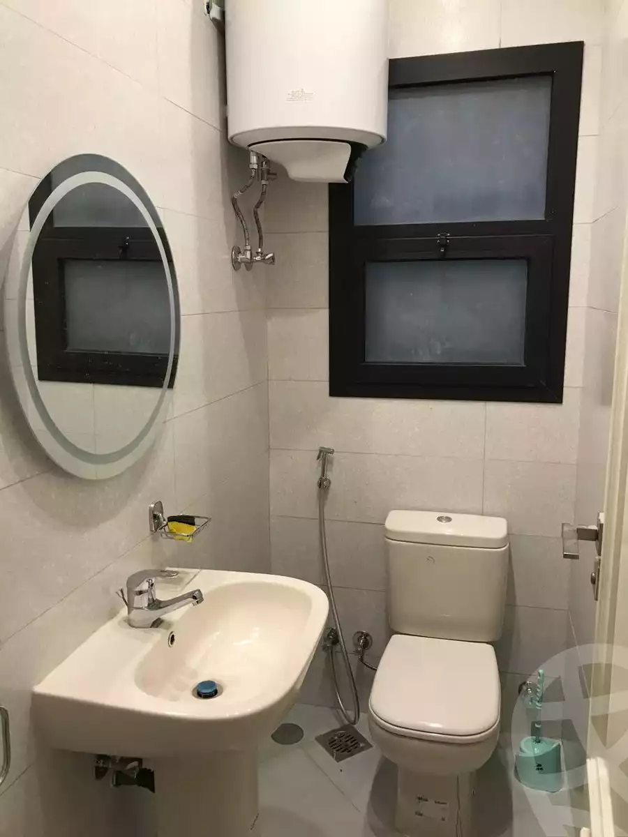 https://aqarmap.com.eg/ar/listing/5544533-for-rent-cairo-el-sheikh-zayed-city-compounds-kmbwnd-wyst-twn-swdyk