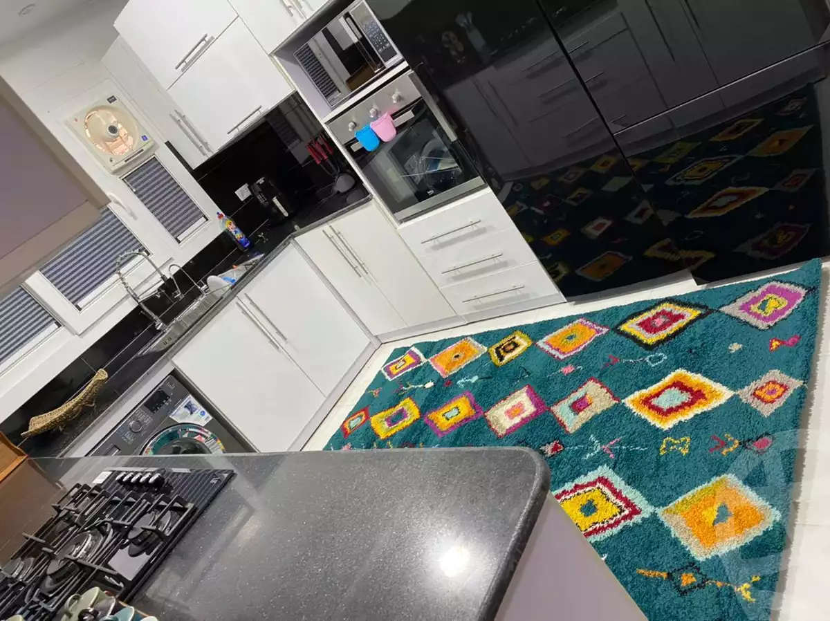 https://aqarmap.com.eg/ar/listing/5912608-for-sale-cairo-mokattam-lhdb-l-ly-shareaa-9