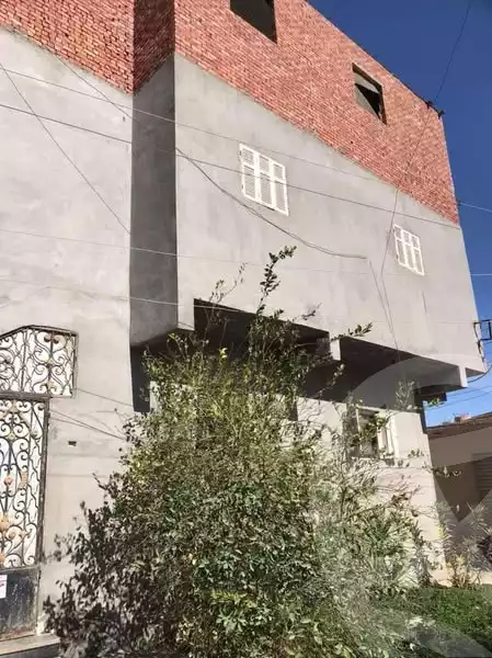 https://aqarmap.com.eg/ar/listing/5912566-for-sale-ismailia-ismailia-city-ismailia-city