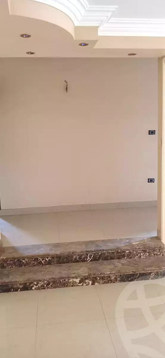 https://aqarmap.com.eg/en/listing/5613463-for-rent-cairo-el-haram-shareaa-naser-el-thawrah