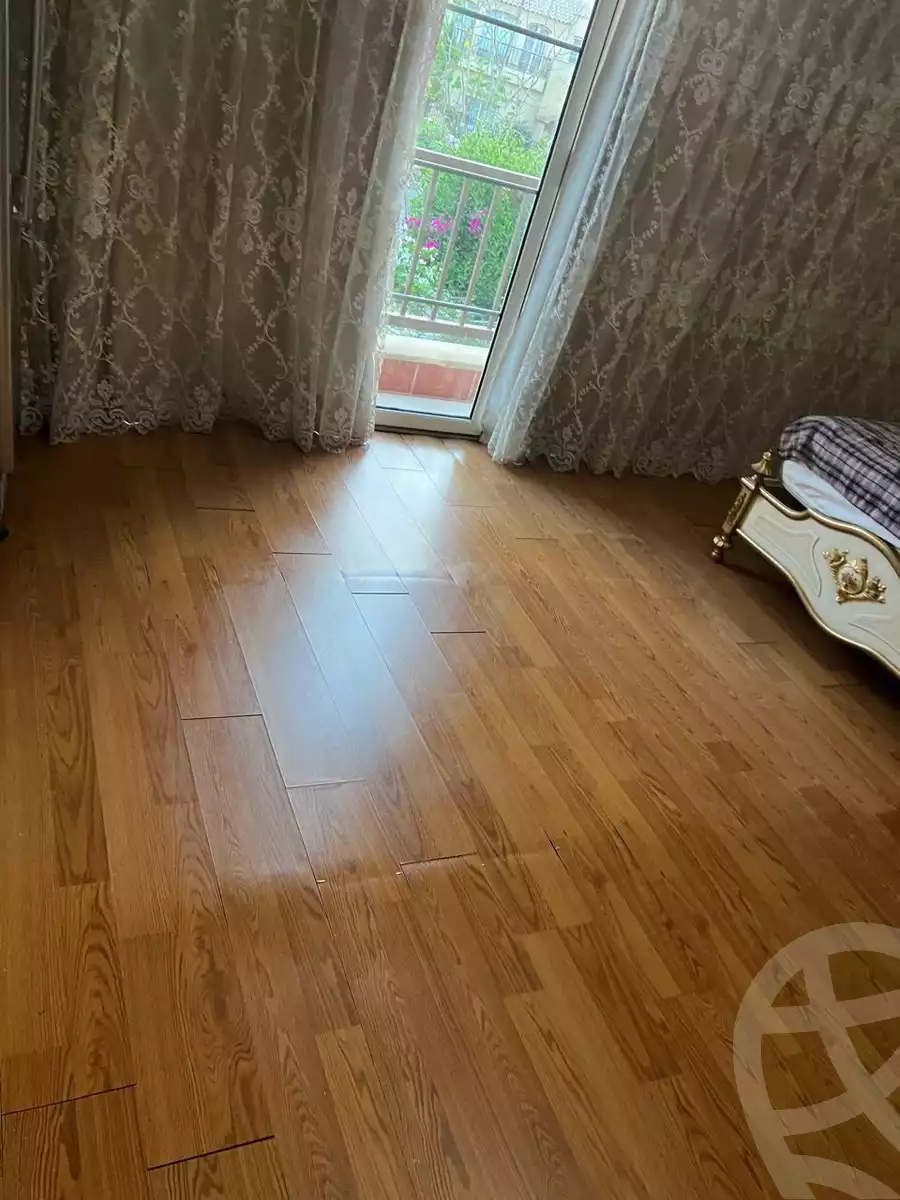 https://aqarmap.com.eg/en/listing/5614016-for-sale-cairo-new-cairo-madinaty-lmntq-lwl-fylt-talaat-mostafa-rd