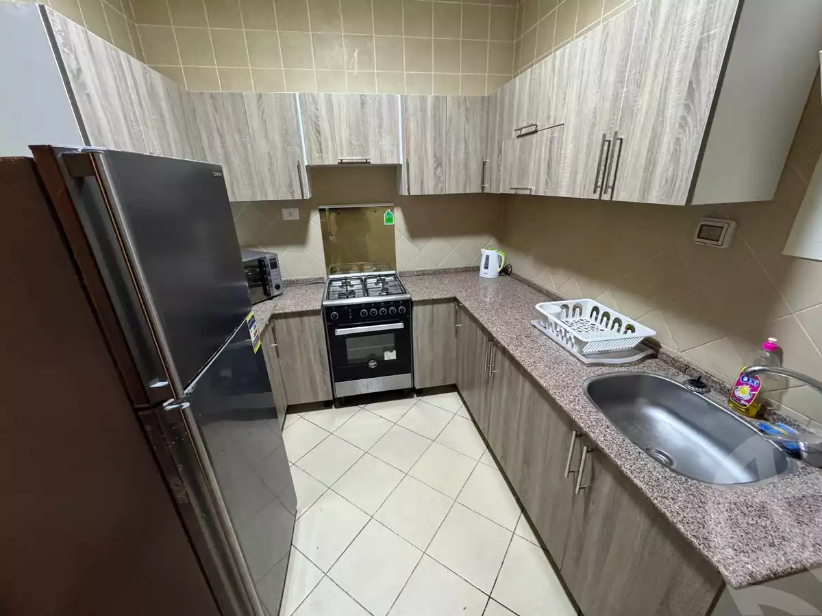 https://aqarmap.com.eg/en/listing/5614538-for-rent-cairo-el-sheikh-zayed-city-compounds-dh-drys