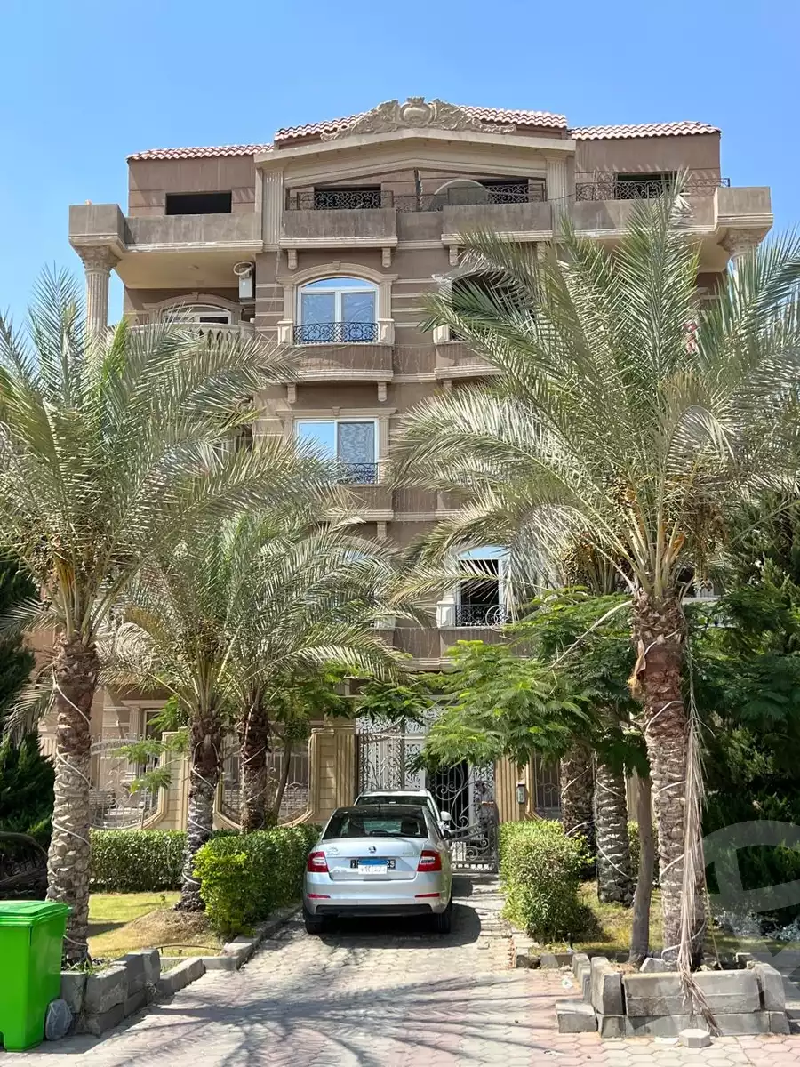 https://aqarmap.com.eg/en/listing/5616069-for-sale-cairo-new-cairo-gharb-arabila-doctor-hani-maher-st