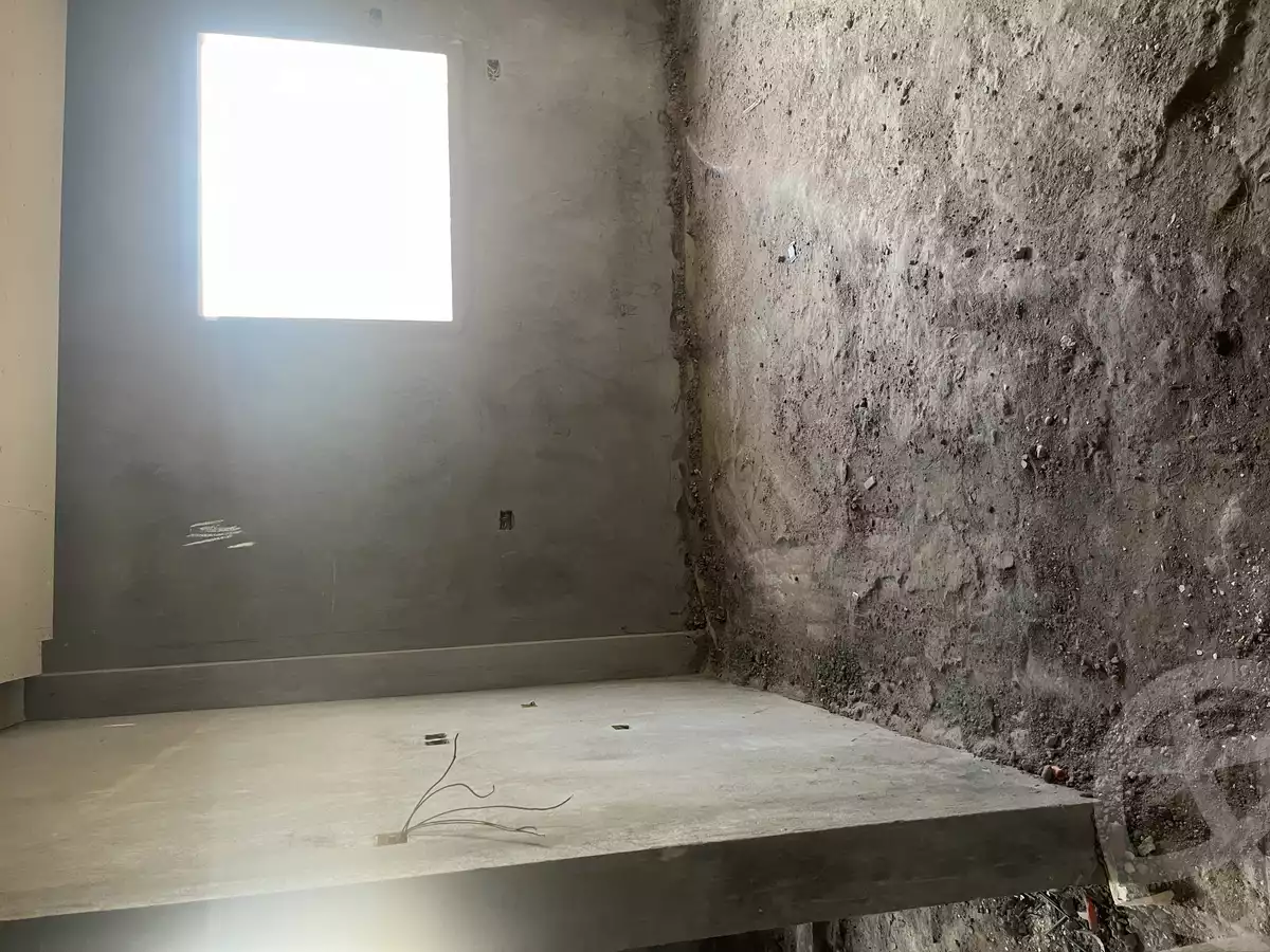 https://aqarmap.com.eg/en/listing/5616069-for-sale-cairo-new-cairo-gharb-arabila-doctor-hani-maher-st