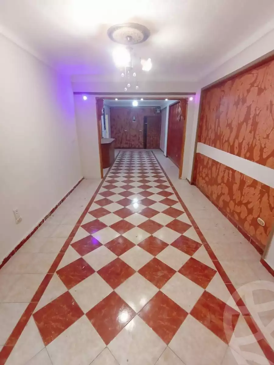 https://aqarmap.com.eg/en/listing/5618328-for-sale-alexandria-el-hanouvel-trablose-st