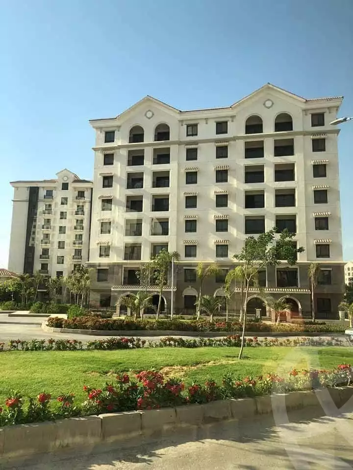 https://aqarmap.com.eg/en/listing/5619061-for-sale-cairo-new-administrative-capital-r7-celia-mntq-l-mrt-2