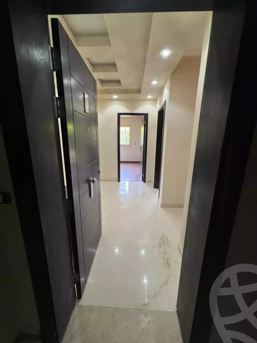 https://aqarmap.com.eg/ar/listing/5619293-for-rent-cairo-el-sheikh-zayed-city-compounds-dh-drys