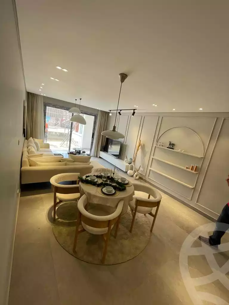 https://aqarmap.com.eg/en/listing/5619774-for-sale-cairo-el-sheikh-zayed-city-compounds-kmbwnd-fyldj-wyst-dr-llttwyr