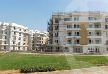 https://aqarmap.com.eg/ar/listing/5620558-for-sale-cairo-new-cairo-compounds-mwntn-fyw-y-syty-club-park-mountain-view-icity