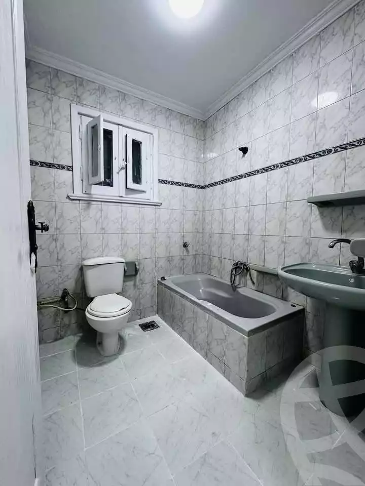 https://aqarmap.com.eg/en/listing/5621343-for-sale-alexandria-l-jmy-shataa-el-nakheel