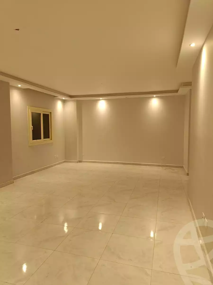 https://aqarmap.com.eg/ar/listing/5621473-for-rent-cairo-mokattam-lhdb-l-ly-manteqt-ganob-s