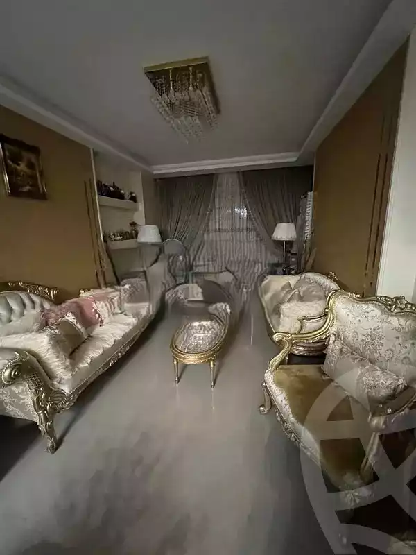 https://aqarmap.com.eg/en/listing/5621880-for-sale-alexandria-camp-cesar-ahmed-kamha-st