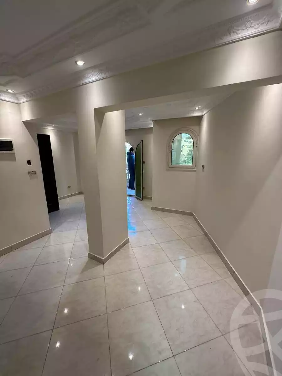 https://aqarmap.com.eg/ar/listing/5622011-for-rent-cairo-mokattam-lhdb-l-ly-diplomats-neighborhood