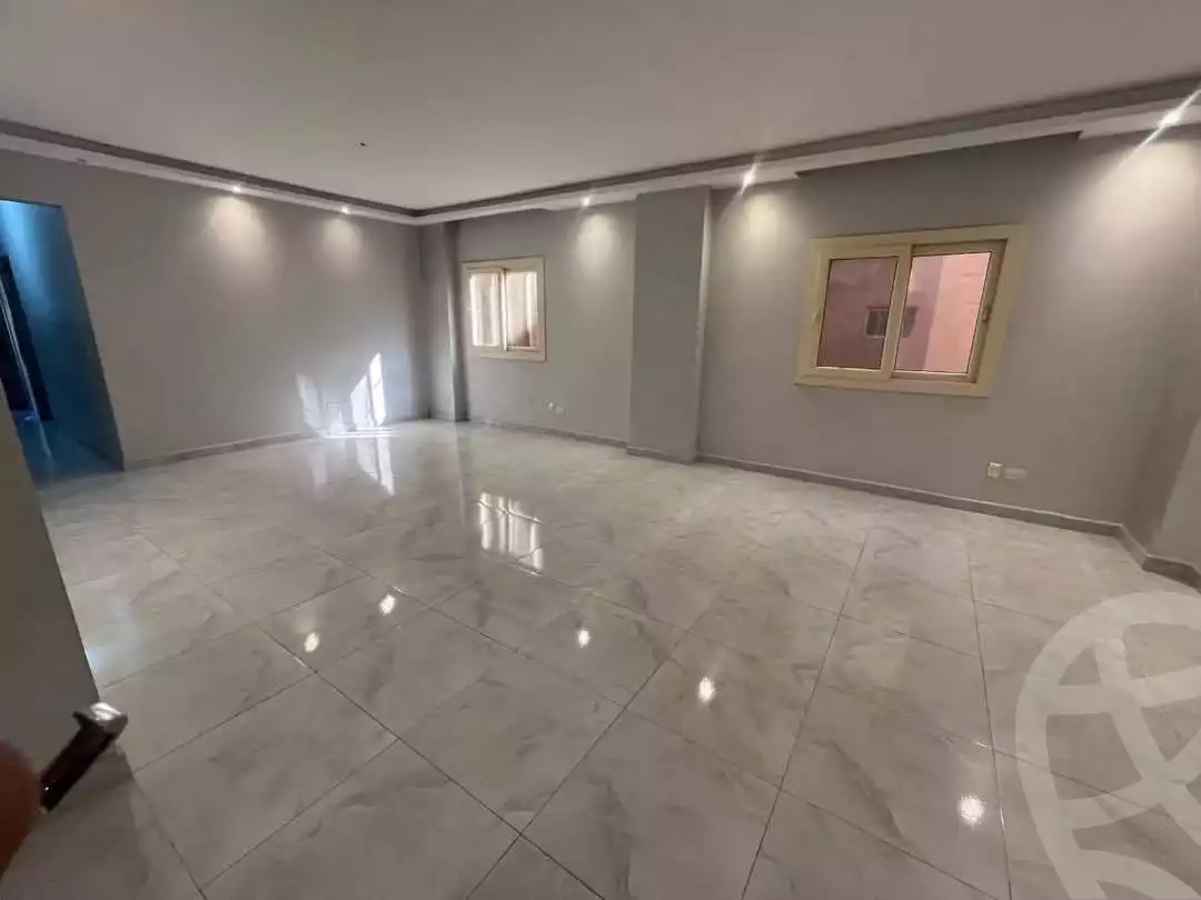 https://aqarmap.com.eg/ar/listing/5622046-for-rent-cairo-mokattam-lhdb-l-ly-manteqt-ganob-s