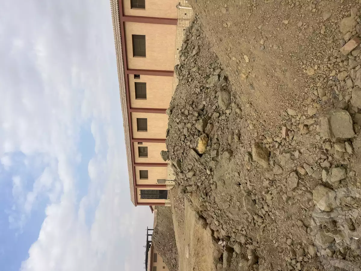 https://aqarmap.com.eg/ar/listing/5372366-for-sale-cairo-new-cairo-bait-el-watan-hay-el-orchid