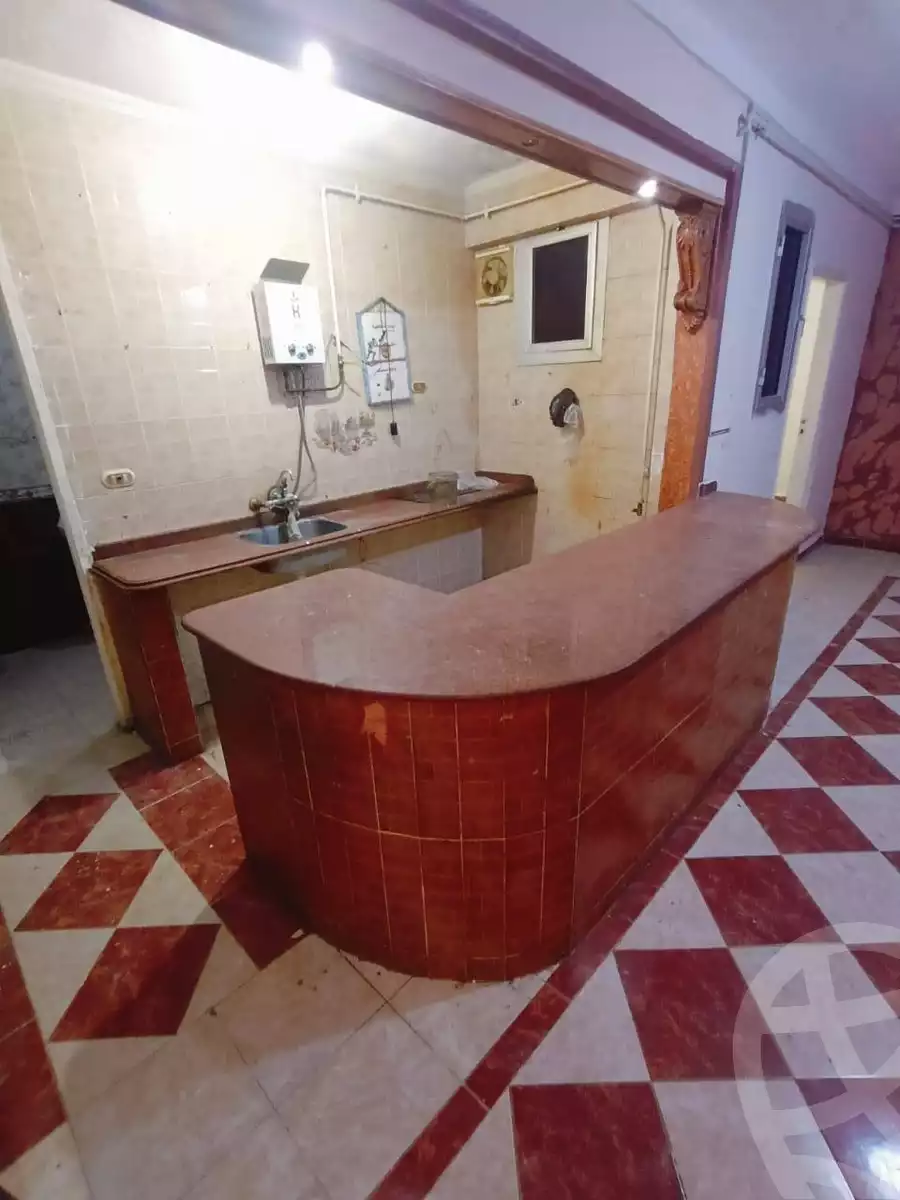 https://aqarmap.com.eg/en/listing/5623334-for-sale-alexandria-el-hanouvel-trablose-st