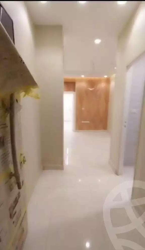 https://aqarmap.com.eg/en/listing/5623622-for-rent-cairo-downtown-tl-t-hrb