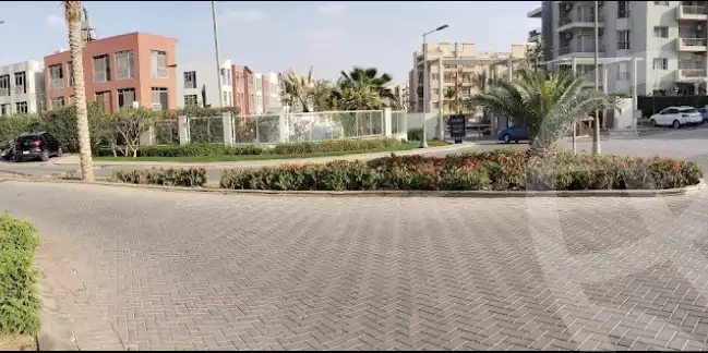 https://aqarmap.com.eg/en/listing/5623809-for-rent-cairo-el-sheikh-zayed-city-compounds-dh-drys