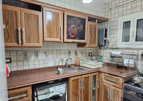 https://aqarmap.com.eg/ar/listing/5625164-for-sale-alexandria-sydy-bshr-sydy-bshr-bhry-amr-el-nogomy-st