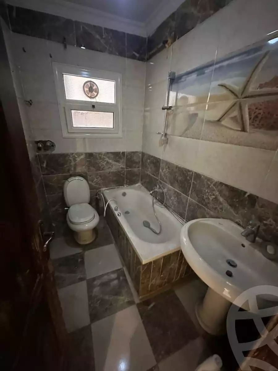 https://aqarmap.com.eg/en/listing/5625553-for-rent-cairo-mokattam-lhdb-l-ly-diplomats-neighborhood