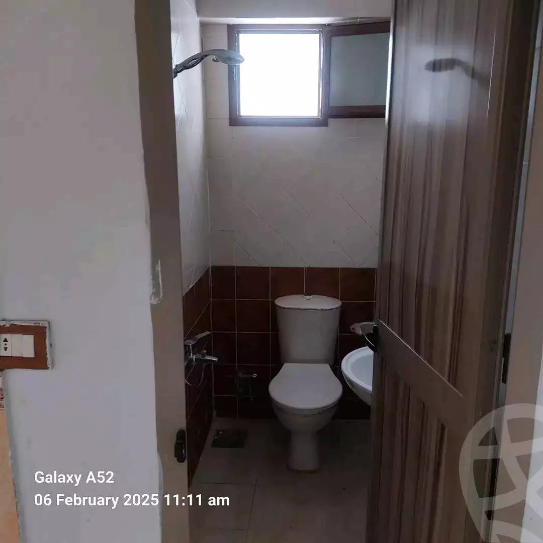 https://aqarmap.com.eg/ar/listing/5626102-for-sale-alexandria-l-jmy-lbytsh-el-hanafeya-st