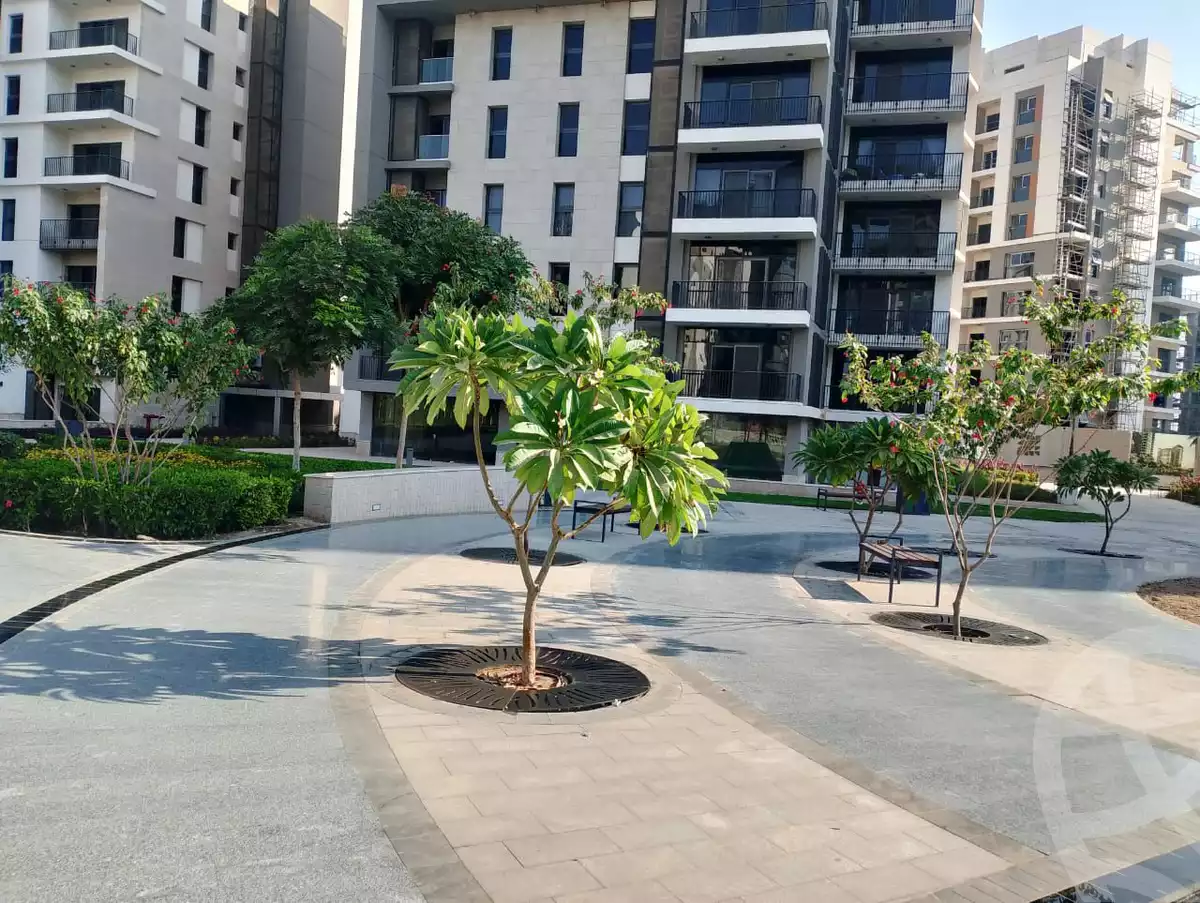 https://aqarmap.com.eg/en/listing/5627002-for-sale-cairo-el-sheikh-zayed-city-compounds-zyd-wr-llttwyr-park-side-residences