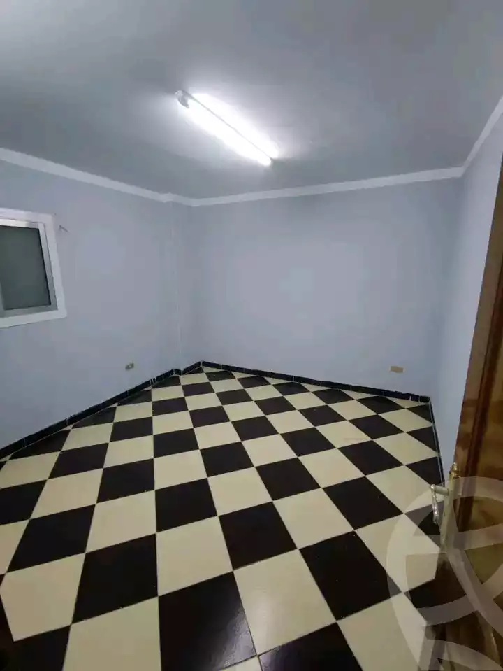 https://aqarmap.com.eg/en/listing/5627539-for-sale-cairo-heliopolis-gesr-elsuez-ibn-sender-square