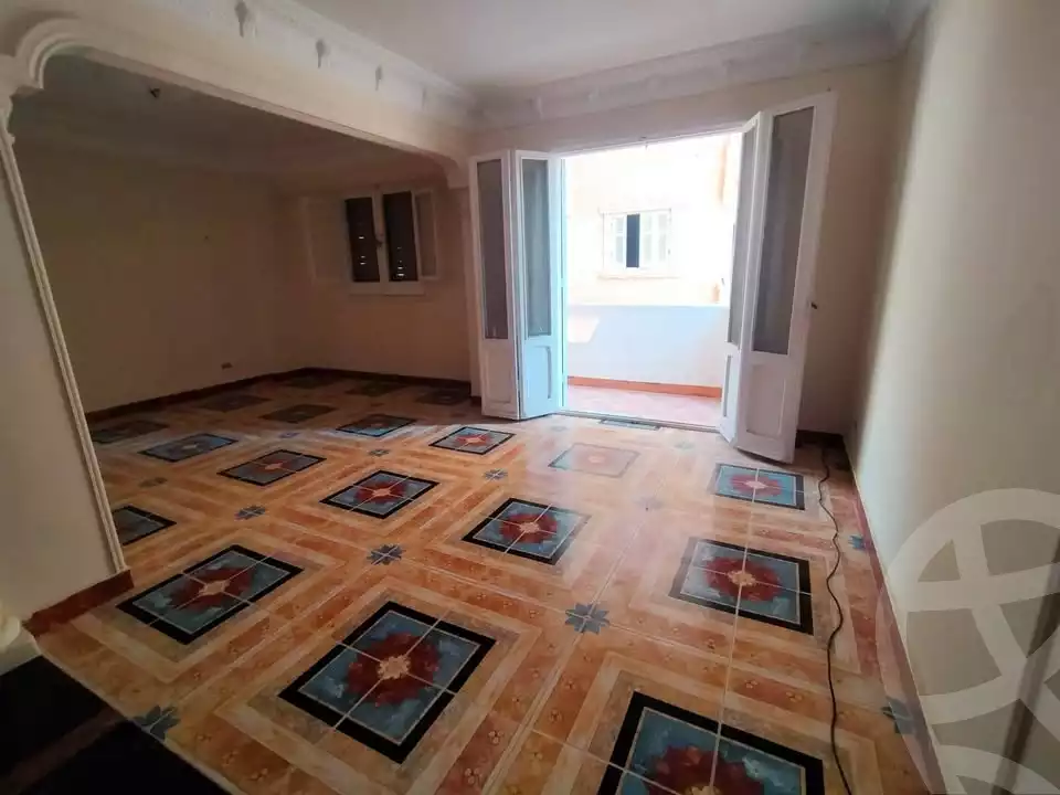 https://aqarmap.com.eg/ar/listing/5628013-for-rent-alexandria-el-hanouvel-al-haded-we-al-soulb-st