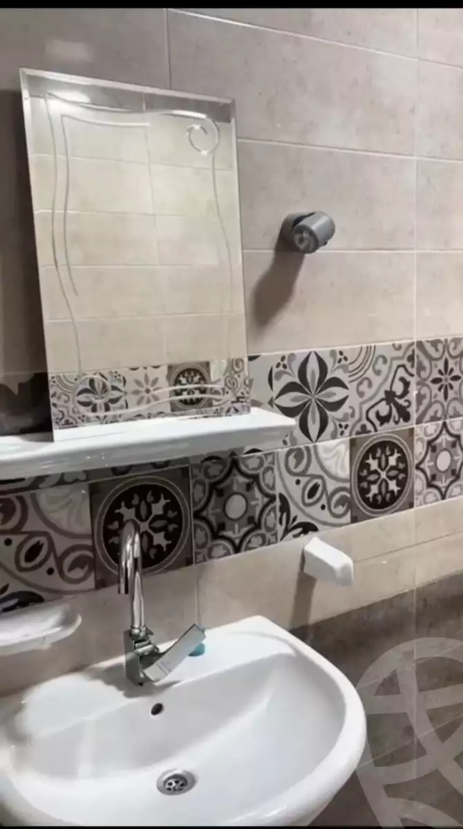 https://aqarmap.com.eg/en/listing/5628997-for-rent-cairo-mokattam-el-hadabah-el-wosta