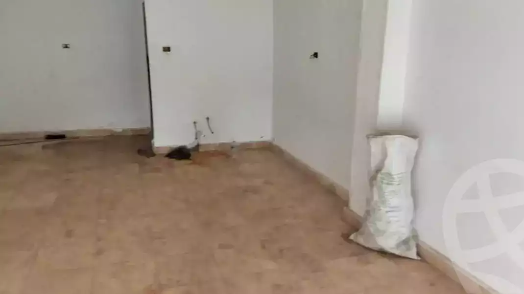 https://aqarmap.com.eg/en/listing/5629787-for-rent-cairo-mokattam-lhdb-l-ly