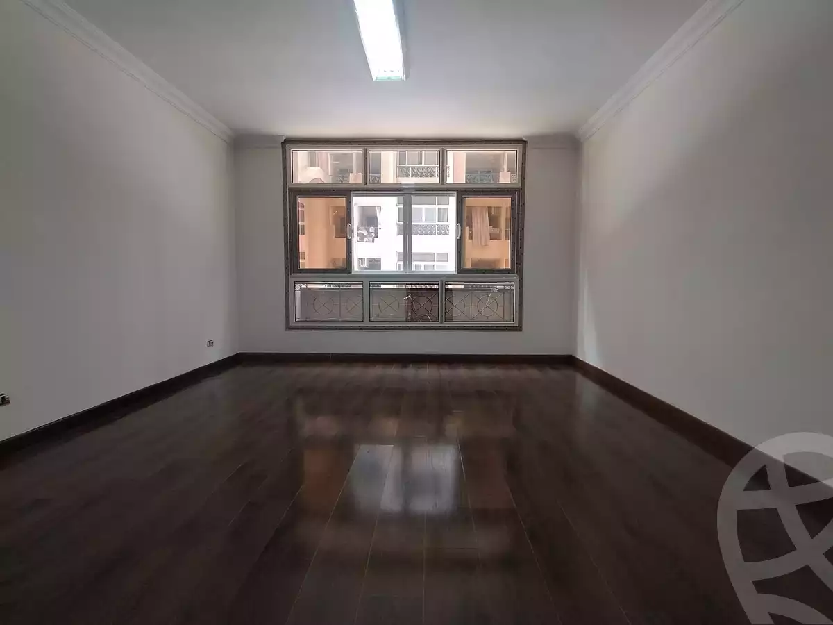 https://aqarmap.com.eg/en/listing/5630473-for-sale-cairo-faisal-el-maryotyah-town-valley-compound-sakan