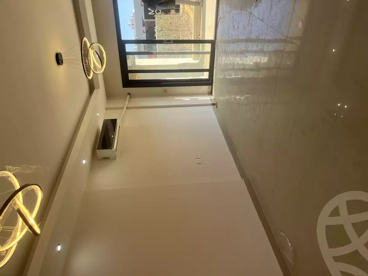 https://aqarmap.com.eg/en/listing/5631365-for-rent-cairo-new-cairo-compounds-the-address-east
