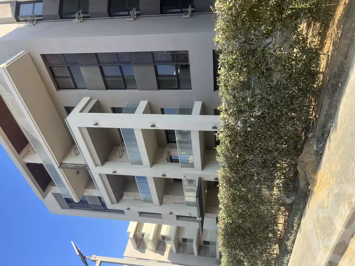 https://aqarmap.com.eg/en/listing/5631365-for-rent-cairo-new-cairo-compounds-the-address-east