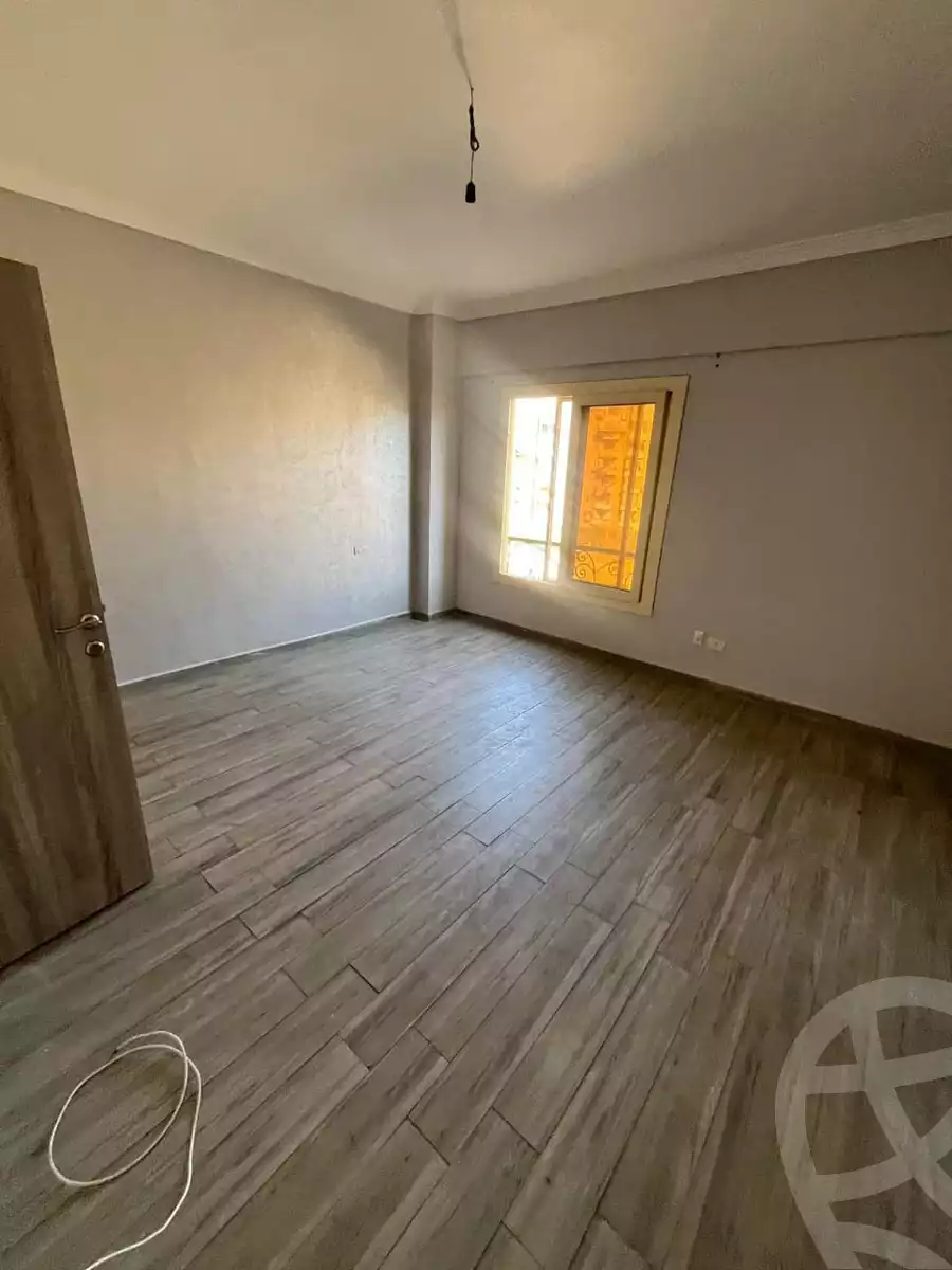 https://aqarmap.com.eg/en/listing/5631811-for-rent-cairo-mokattam-lhdb-l-ly-manteqt-ganob-s