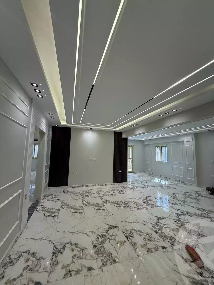 https://aqarmap.com.eg/en/listing/5632023-for-sale-cairo-6th-of-october-el-ahyaa-neighborhood-3rd-al-hay-al-thalith-st