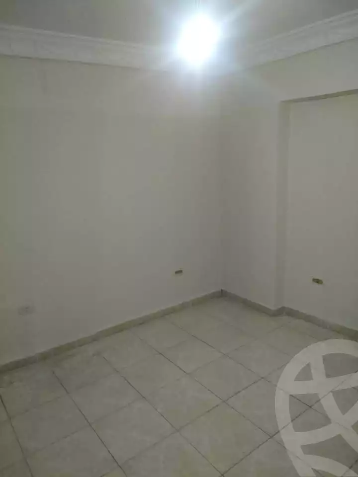 https://aqarmap.com.eg/ar/listing/5632053-for-sale-alexandria-sydy-bshr-sydy-bshr-qbly-mostafa-kamel-st