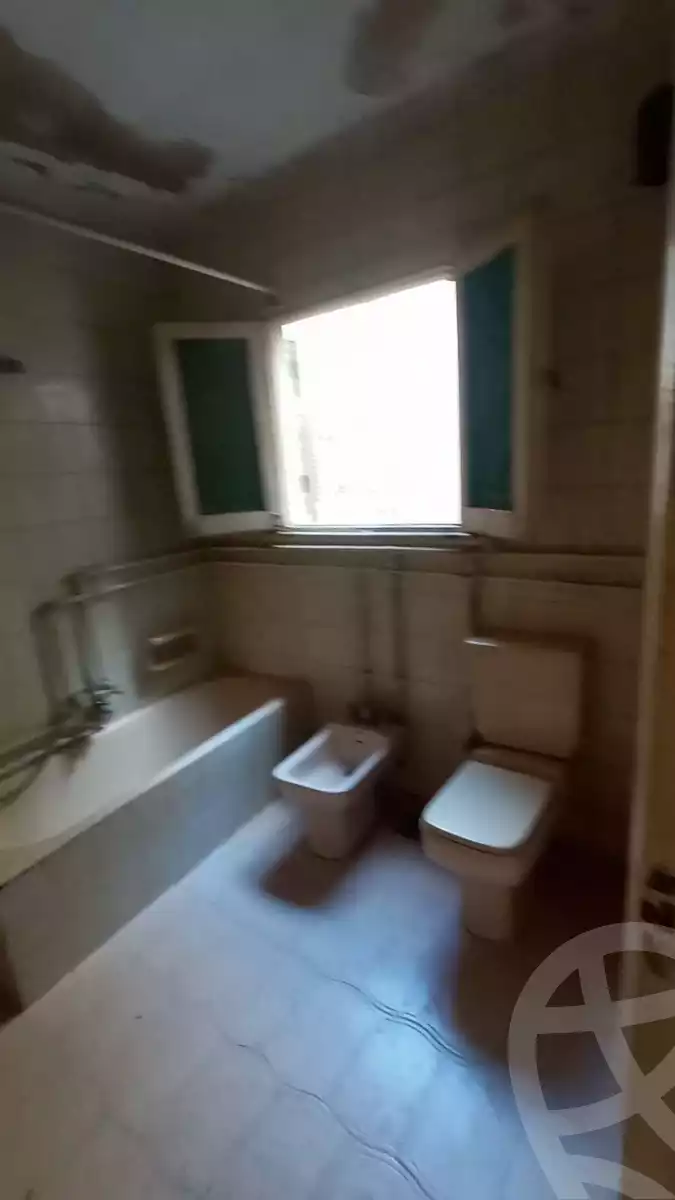 https://aqarmap.com.eg/ar/listing/5632501-for-sale-alexandria-l-jmy-lbytsh-sabrin-st