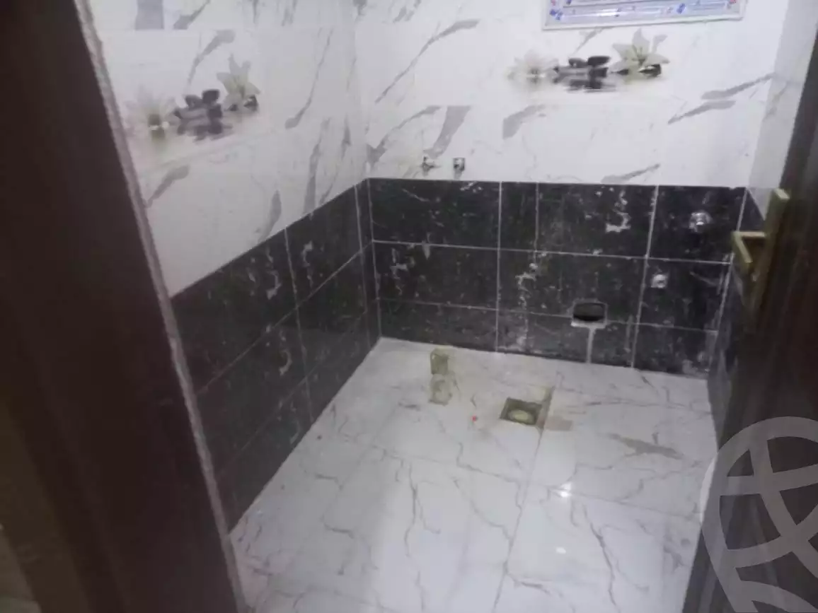 https://aqarmap.com.eg/ar/listing/5632832-for-rent-cairo-mokattam-el-hadabah-el-wosta-6th-zone-salah-eldeen-alayobi-st