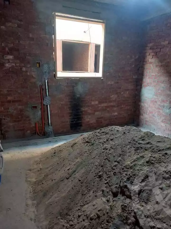 https://aqarmap.com.eg/en/listing/5634130-for-sale-cairo-helwan-hadayek-helwan-el-eshrein-st